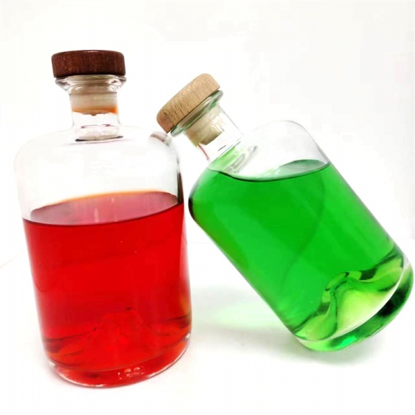 LYL GLASS: A Leading Custom Glass Bottle Manufacturer Delivering Complete Luxury Packaging Solutions