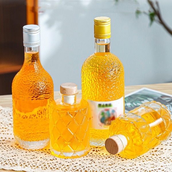 LYL GLASS: Expert in Premium Custom Glass Bottles and Complete Packaging Manufacturing