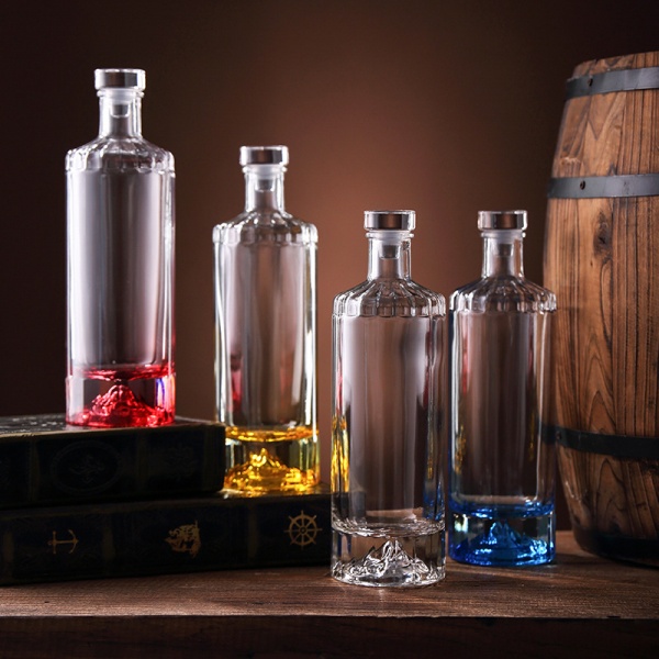 Premium Custom Glass Bottles and Packaging Solutions from LYL GLASS