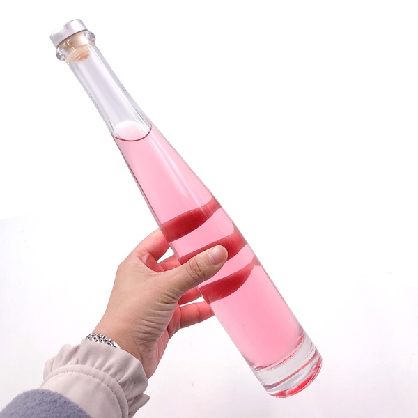 Different Glass Bottle Shapes and Their Manufacturing Challenges