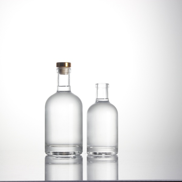 Elevate Your Brand with Custom, Eco-Friendly Glass Bottle Solutions